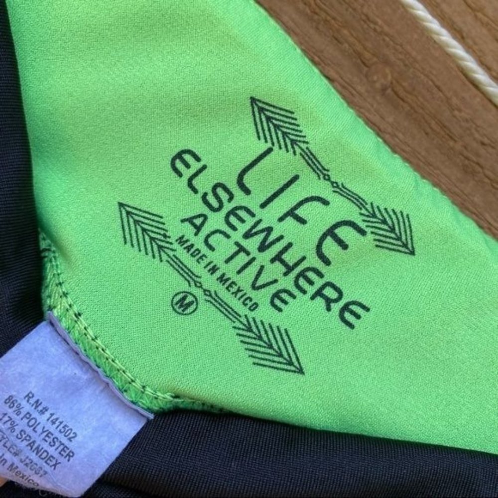 Life Elsewhere Active Black Grey Athletic Capri Leggings Size Medium - Picture 7 of 8